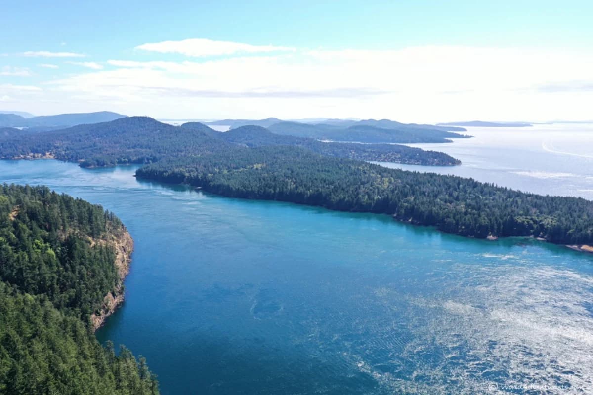 Gulf Islands yacht day tour